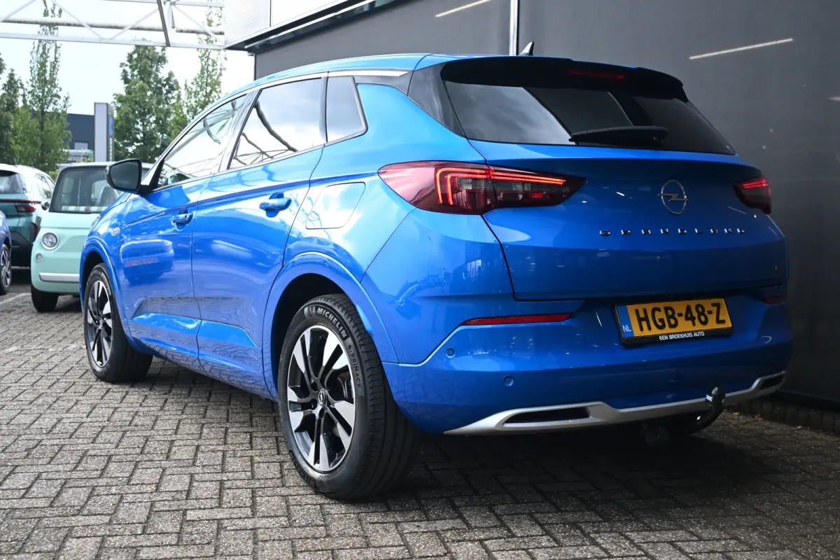 1.6 Turbo Plug-In Hybrid GS Advanced | Afn. Trekhaak | AGR-Comfortstoel | Dodehoek-Detectie | Navigatie | LED-Matrix | !!