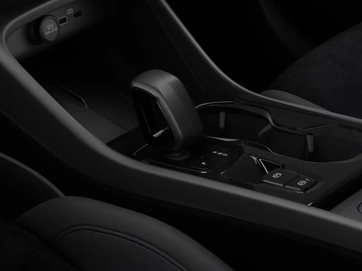 B4 Plus Black Edition | Panoramadak | Parkeercamera | Harman Kardon | Stoel- en stuurverwarming | Elektrische stoelen
