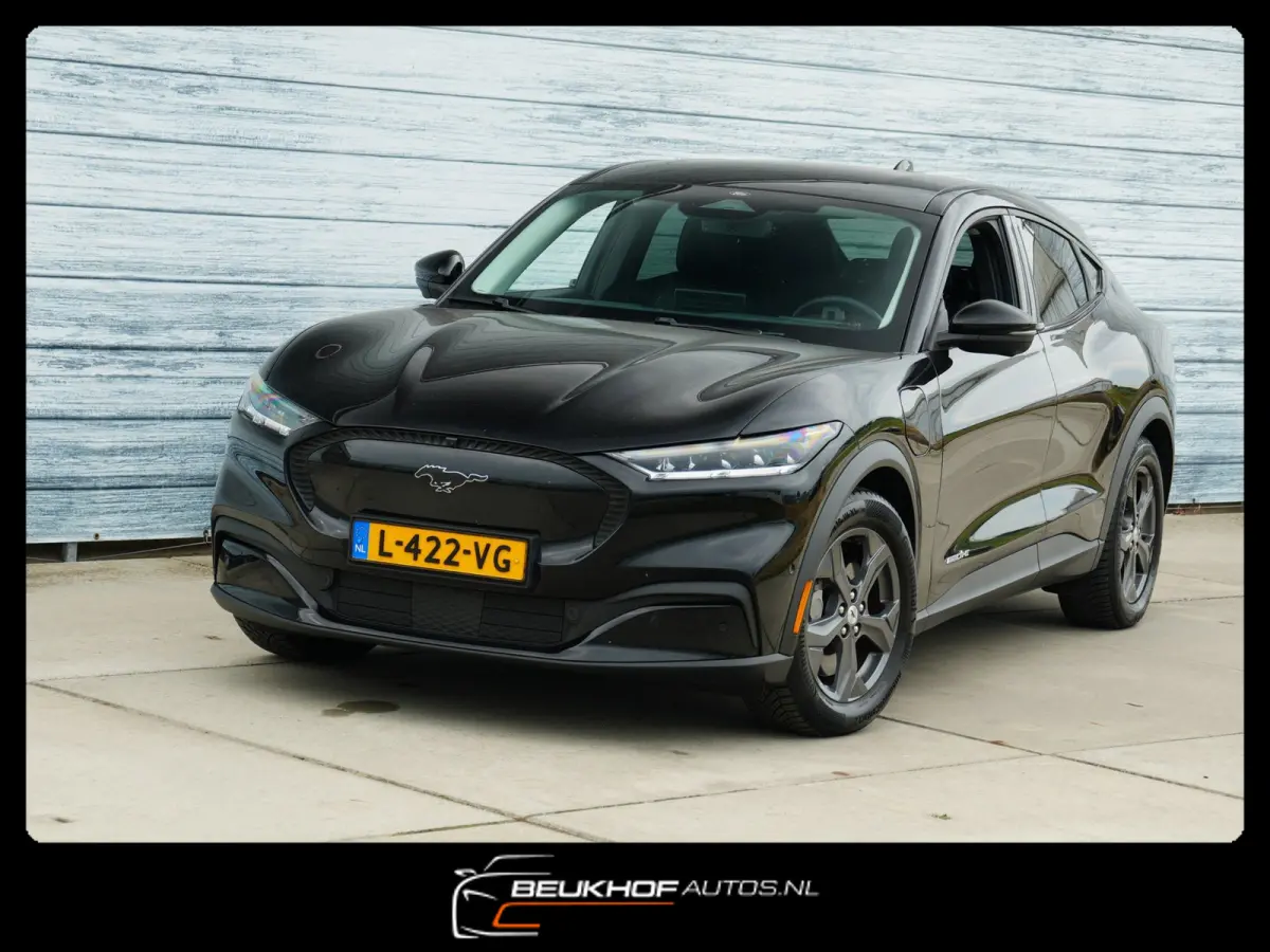 RWD 75 kWh Leer Carplay B&O Camera