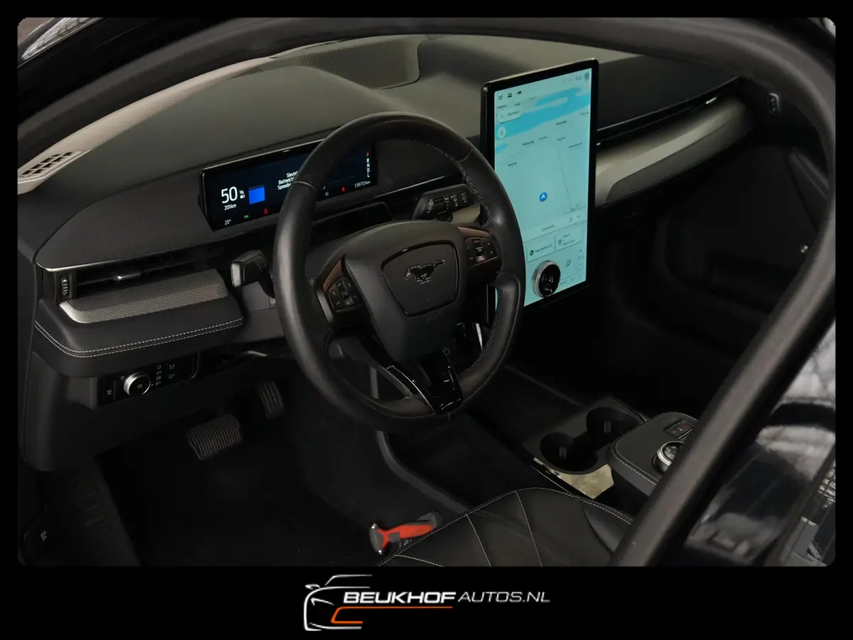RWD 75 kWh Leer Carplay B&O Camera