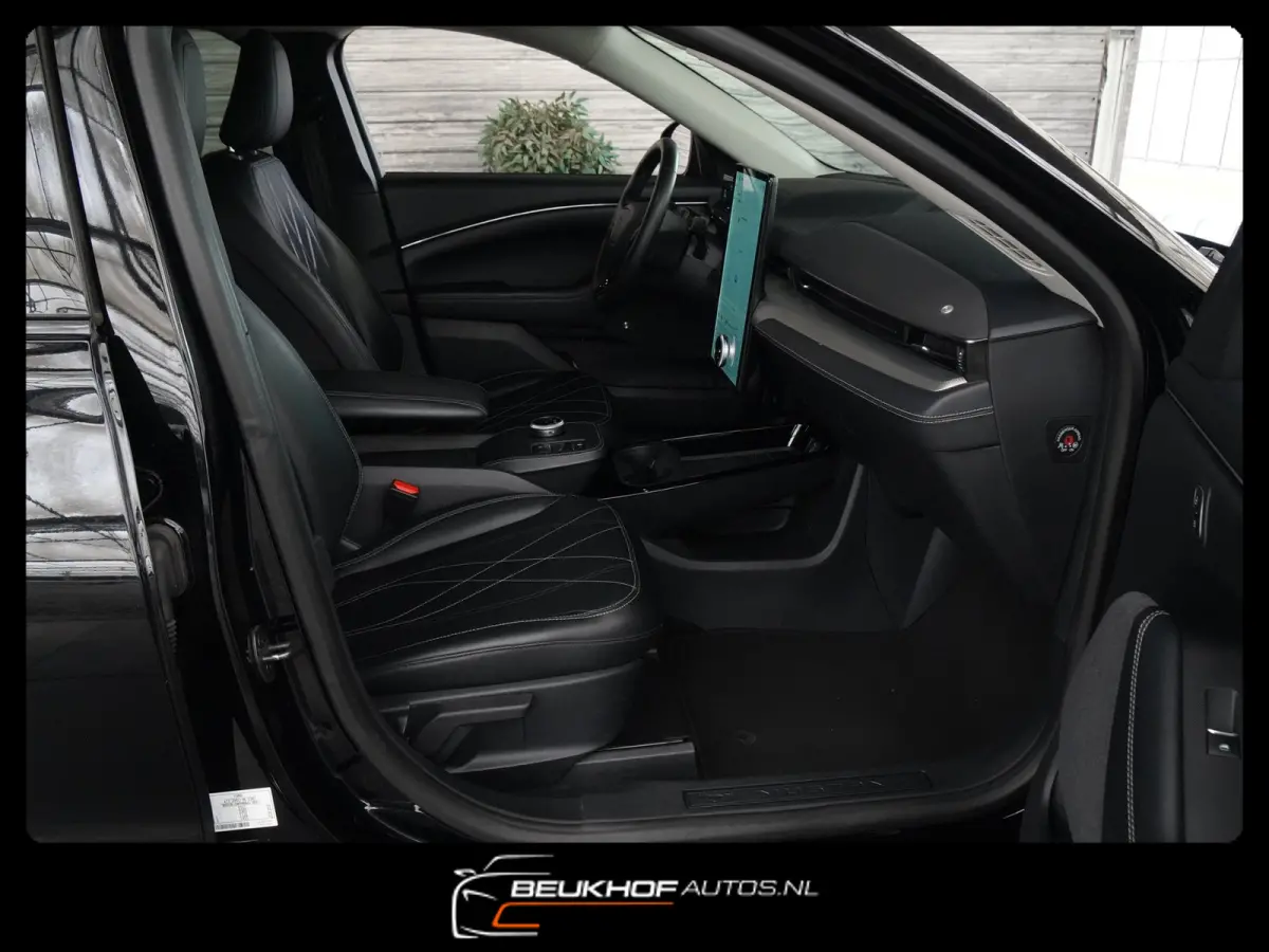 RWD 75 kWh Leer Carplay B&O Camera