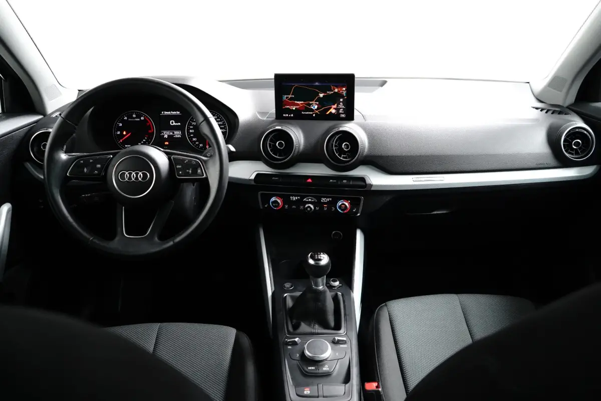30 TFSI S Edition | Elektr glazen panorama-dak | Keyless entry/start | Stoelverwarming | Dodehoek detectie | Elektr achterklep |DAB | LED | Navi | 18"LMV