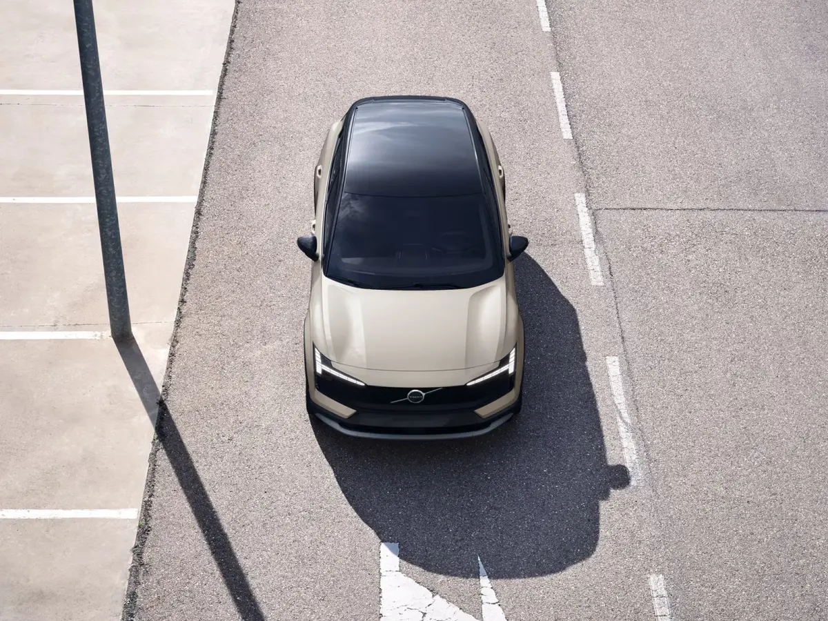 P5 Long Range Plus Europa 69 kWh | Parkeercamera | Harman Kardon | Stoel- en stuurverwarming | Elektrische stoelen