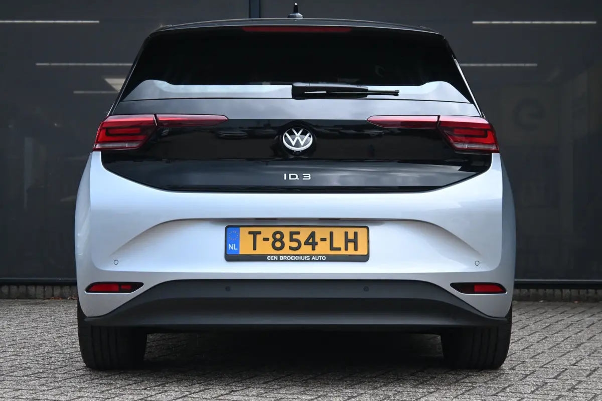 Pro Edition 58 kWh 89,3%SOH! | Navigatie | Achteruitrijcamera | Adaptive Cruise | Stoelverwarming | !!