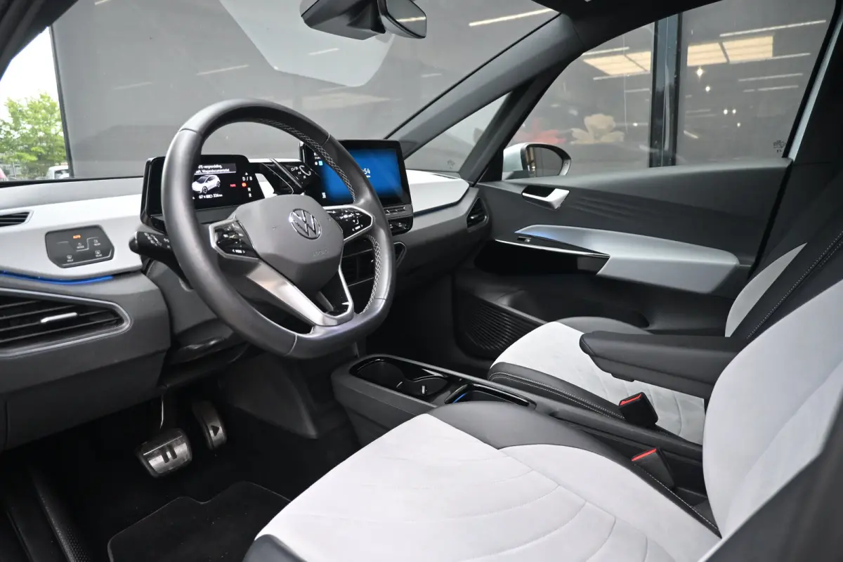 Pro Edition 58 kWh 89,3%SOH! | Navigatie | Achteruitrijcamera | Adaptive Cruise | Stoelverwarming | !!