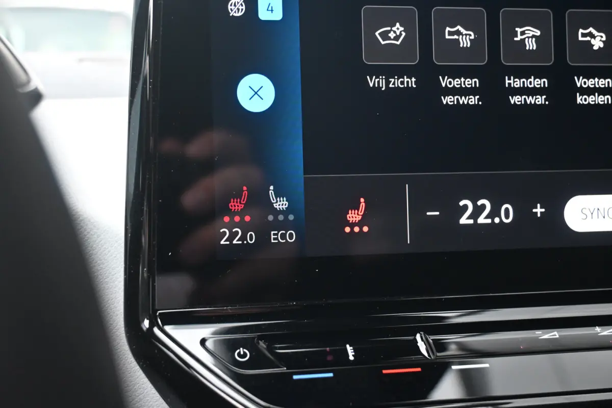 Pro Edition 58 kWh 89,3%SOH! | Navigatie | Achteruitrijcamera | Adaptive Cruise | Stoelverwarming | !!