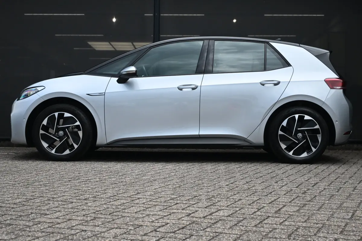 Pro Edition 58 kWh 89,3%SOH! | Navigatie | Achteruitrijcamera | Adaptive Cruise | Stoelverwarming | !!