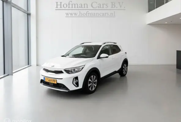 1.0 T-GDi MHEV DynamicPlusLine | Wit | MHEV | Navi | Camera