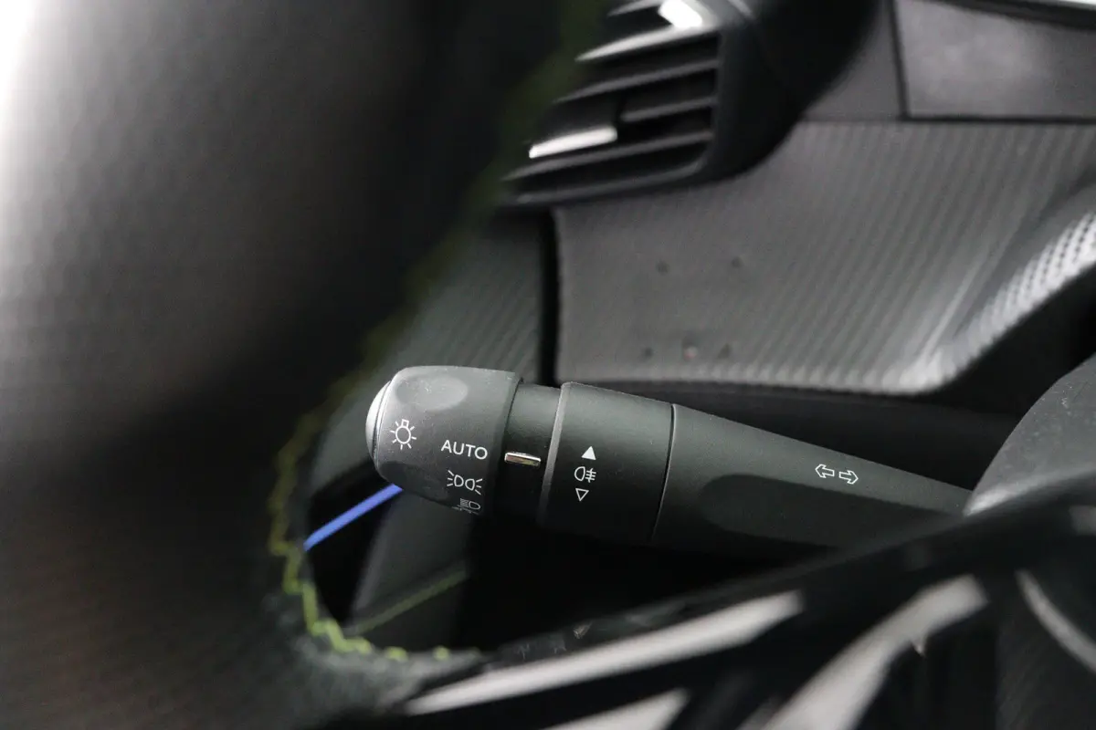 EV GT 51 kWh | 1e Eigenaar! | Dealer Onderhouden! | Sfeerverlichting | Clima | LED | Camera Keyless | Half Leder | DAB | Sfeerverlichting