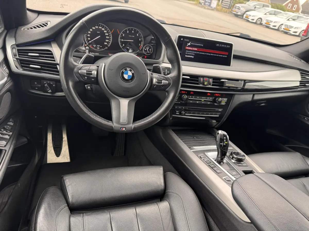 xDrive40e iPerformance M Sport Edition / Pano / Navi / Garantie / HUD / 360 Camera / SOH 93/