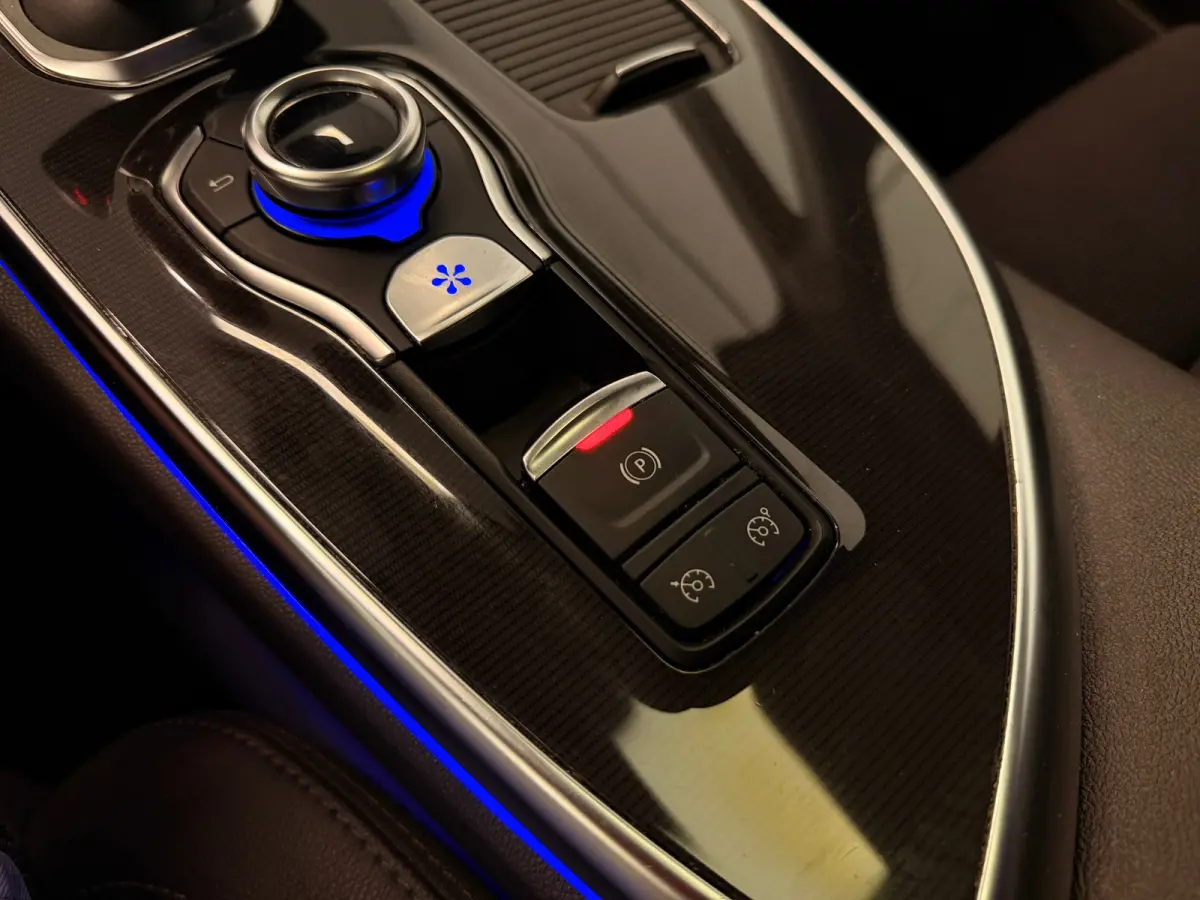 1.6 TCe Dynamique 7p. Trekhaak Camera Navi Garantie