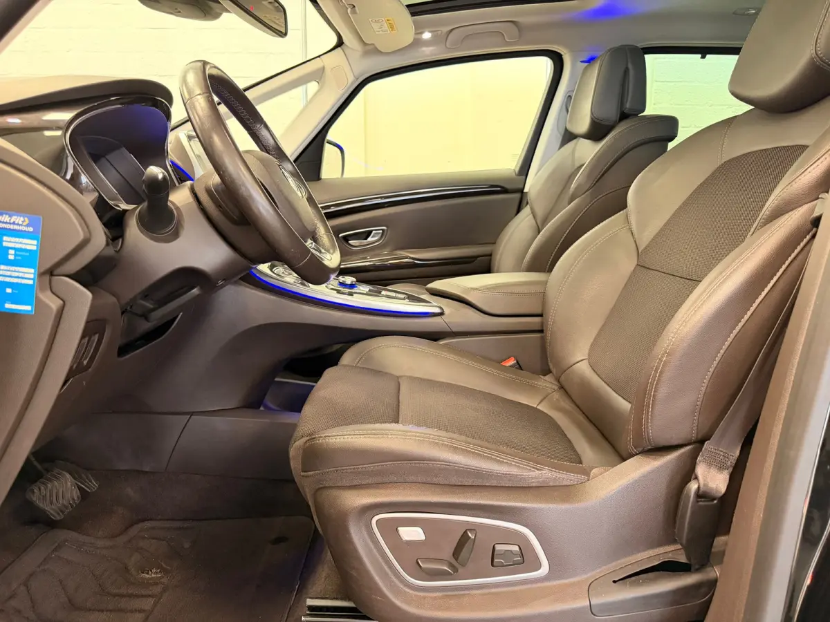 1.6 TCe Dynamique 7p. Trekhaak Camera Navi Garantie