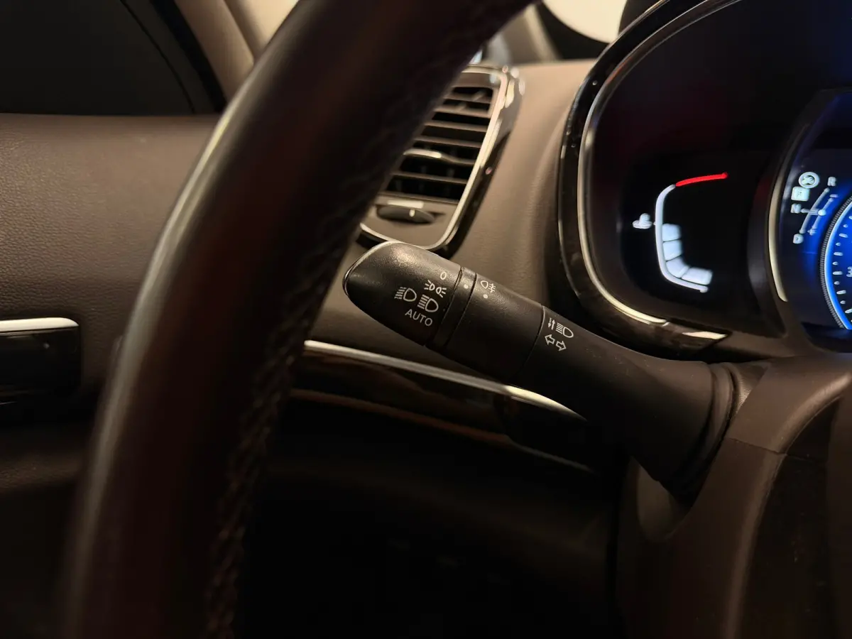 1.6 TCe Dynamique 7p. Trekhaak Camera Navi Garantie