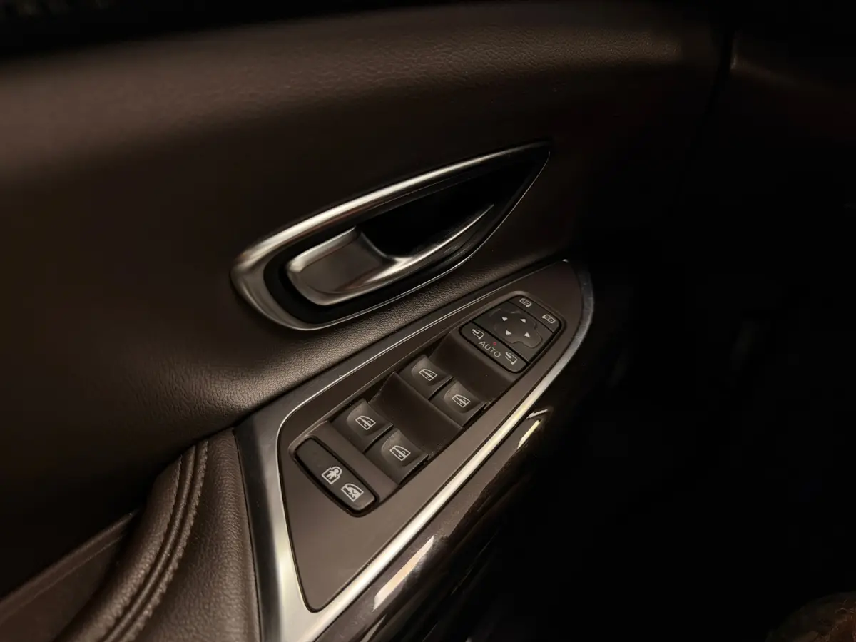 1.6 TCe Dynamique 7p. Trekhaak Camera Navi Garantie