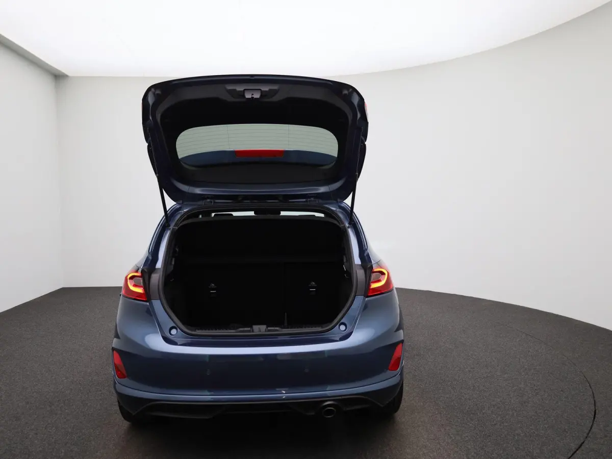1.0 EcoBoost Hybrid ST-Line X NAVIGATIE | APPLE CARPLAY | CRUISE | CLIMA | DAB | KEYLESS | B&O | CAMERA | PDC | 12 MAANDEN BOVAG GARANTIE |