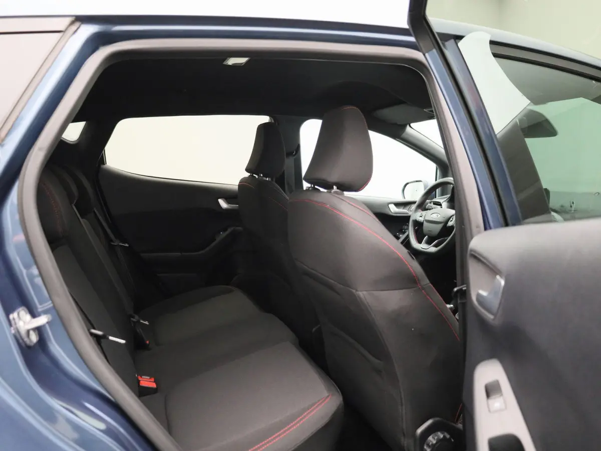 1.0 EcoBoost Hybrid ST-Line X NAVIGATIE | APPLE CARPLAY | CRUISE | CLIMA | DAB | KEYLESS | B&O | CAMERA | PDC | 12 MAANDEN BOVAG GARANTIE |