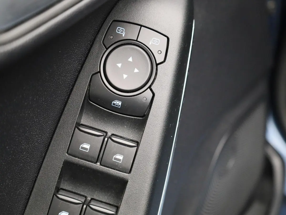 1.0 EcoBoost Hybrid ST-Line X NAVIGATIE | APPLE CARPLAY | CRUISE | CLIMA | DAB | KEYLESS | B&O | CAMERA | PDC | 12 MAANDEN BOVAG GARANTIE |
