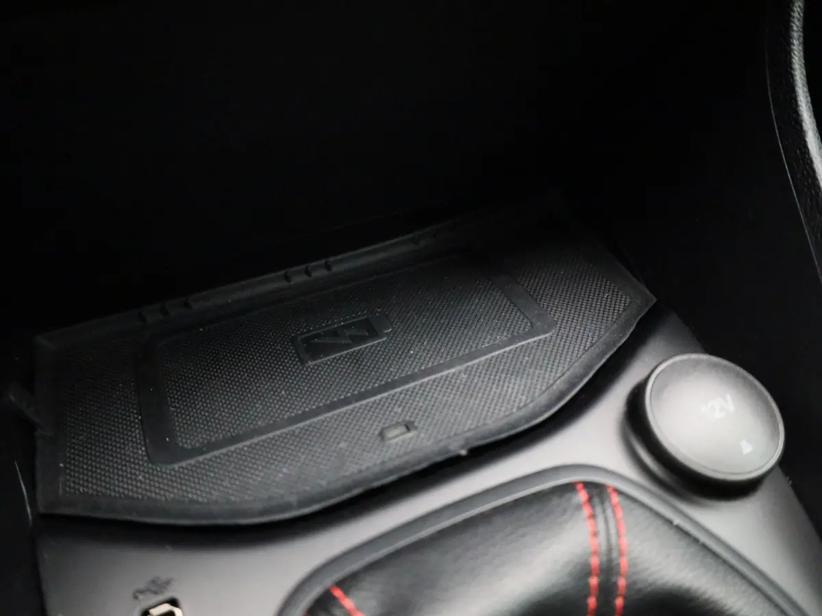 1.0 EcoBoost Hybrid ST-Line X NAVIGATIE | APPLE CARPLAY | CRUISE | CLIMA | DAB | KEYLESS | B&O | CAMERA | PDC | 12 MAANDEN BOVAG GARANTIE |