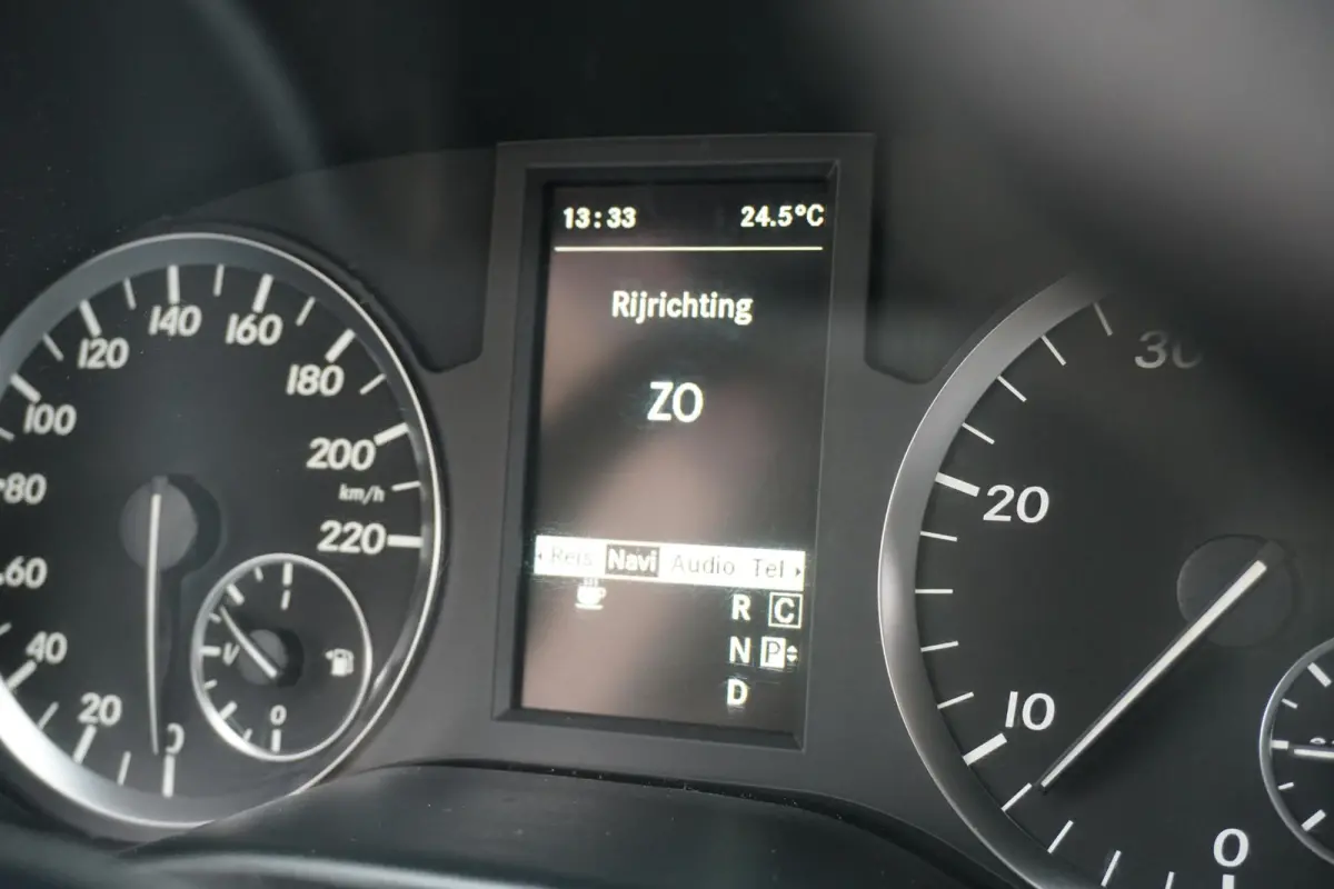 114 CDI AUT. +  EURO6 / CAMERA / TREKHAAK 2500 KG / NAVIGATIE / CRUISE CONTROL