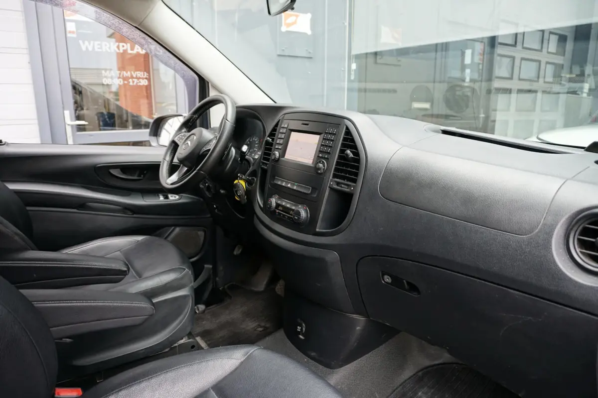114 CDI AUT. +  EURO6 / CAMERA / TREKHAAK 2500 KG / NAVIGATIE / CRUISE CONTROL