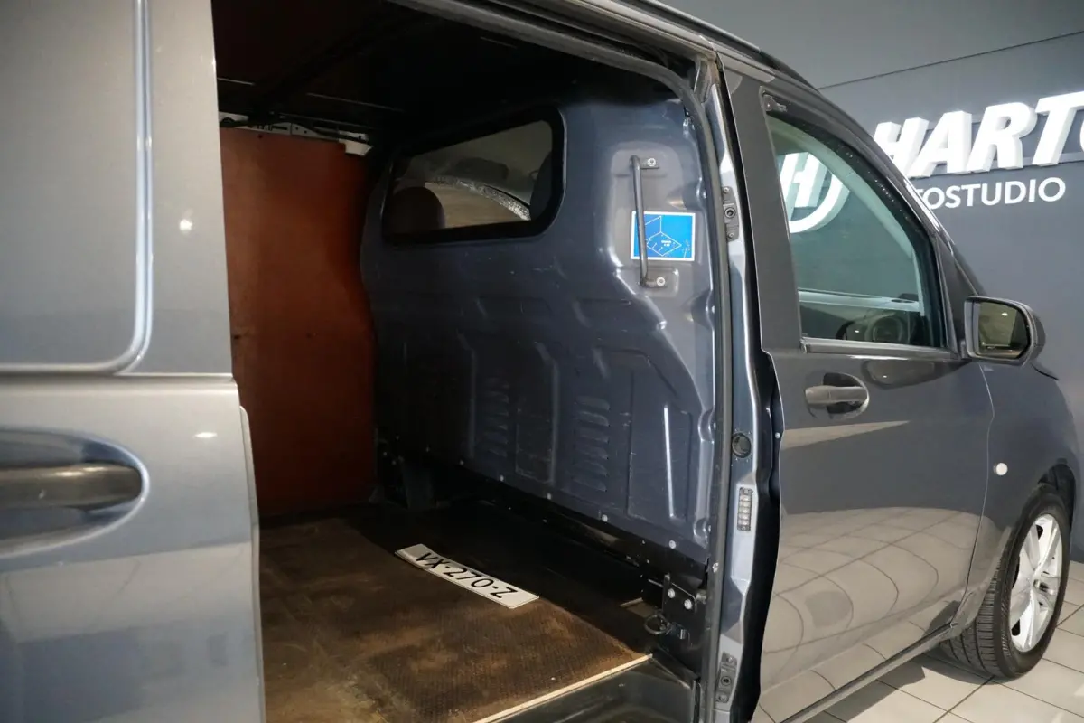 114 CDI AUT. +  EURO6 / CAMERA / TREKHAAK 2500 KG / NAVIGATIE / CRUISE CONTROL