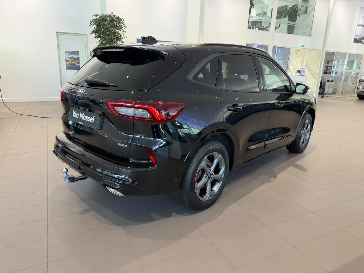 2.5 PHEV ST-Line X | ELEKTRISCH WEGKLAPBARE TREKHAAK | VERWARMBARE STOELEN | VERWARMBAAR STUUR | VERWARMBARE VOORRUIT | KEYLESS ENTRY | ALL WEATHER BANDEN |