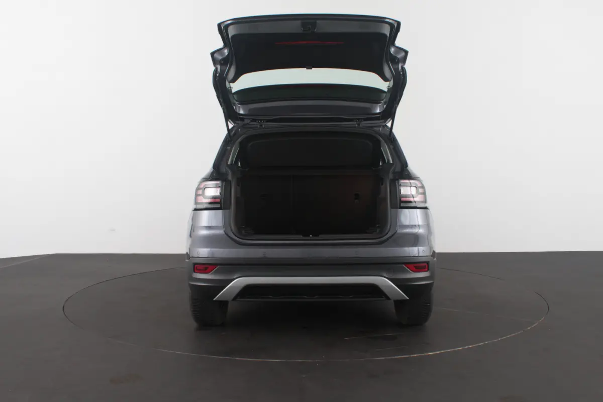 1.0 TSI Life > Camera/Smoky Gray/All season banden...