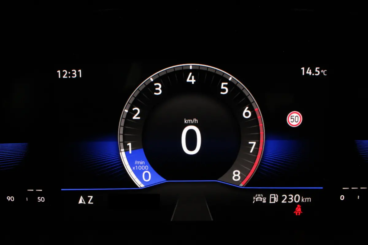 1.0 TSI Life > Camera/Smoky Gray/All season banden...
