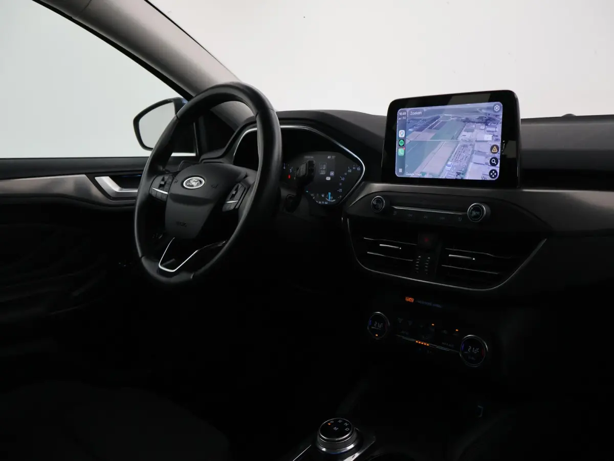 1.0 E.B. AUT. TITANIUM BUSINESS + CARPLAY | KEYLESS | CLIMATE | CRUISE CONTROL