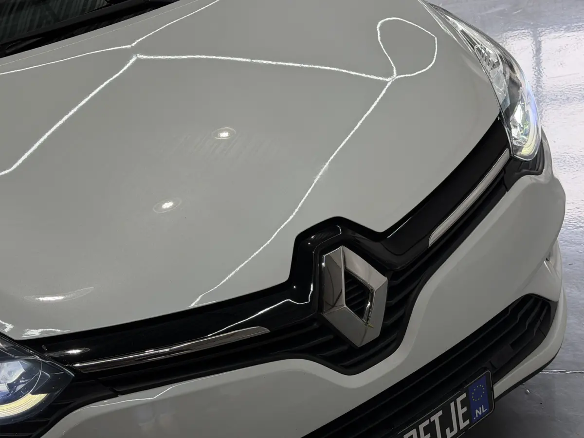 0.9 TCe Bose | Navi | 17" | Cruise control | Stoelverwarming | Camera | Perfect onderhouden!