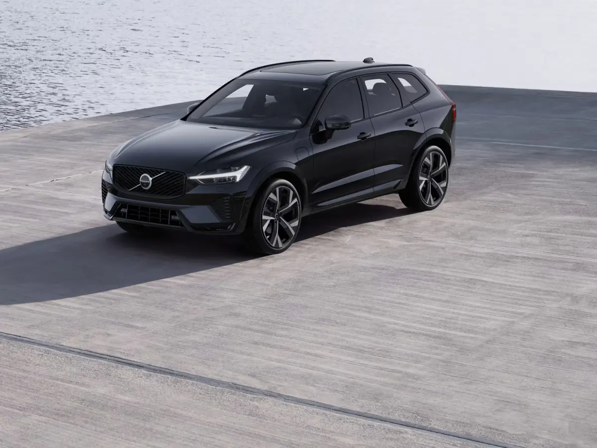T8 Plug-in hybrid AWD Ultra Dark Exec. Ed. | Panoramadak | 360° camera | Luchtvering | Bowers & Wilkins | Head-up display | Stoelventilatie
