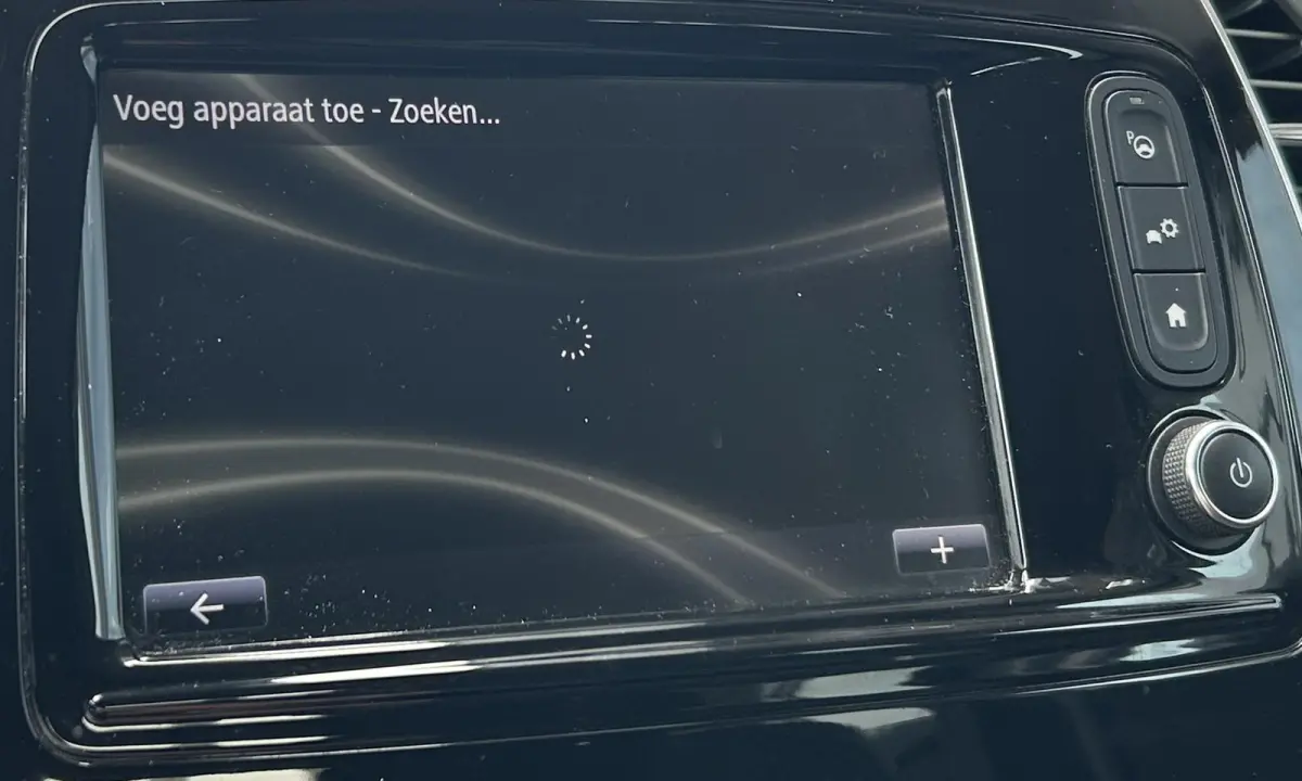 0.9 TCe Intens 90PK | 1e Eigenaar | Dealeronderhouden | Nette Staat | NL AUTO | NAP | R-Link | Bose | Trekhaak | Achteruitrijcamera | Carplay | Navigatie | 2 Sleutels | Premium Kleur |