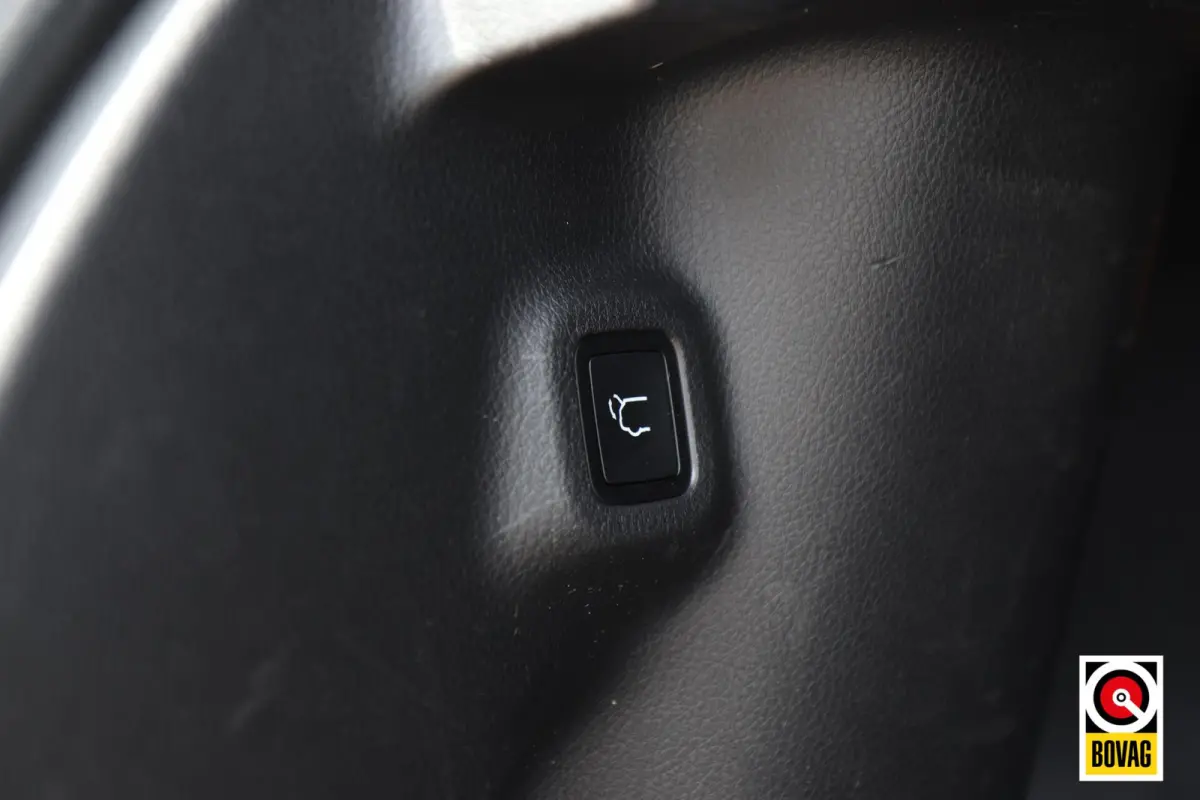 4xe 240 Plug-in Hybrid S |PANODAK|360 CAMERA|KEYLESS|MEMORY|LEDER|CARPLAY|STOEL+STUURVERW!