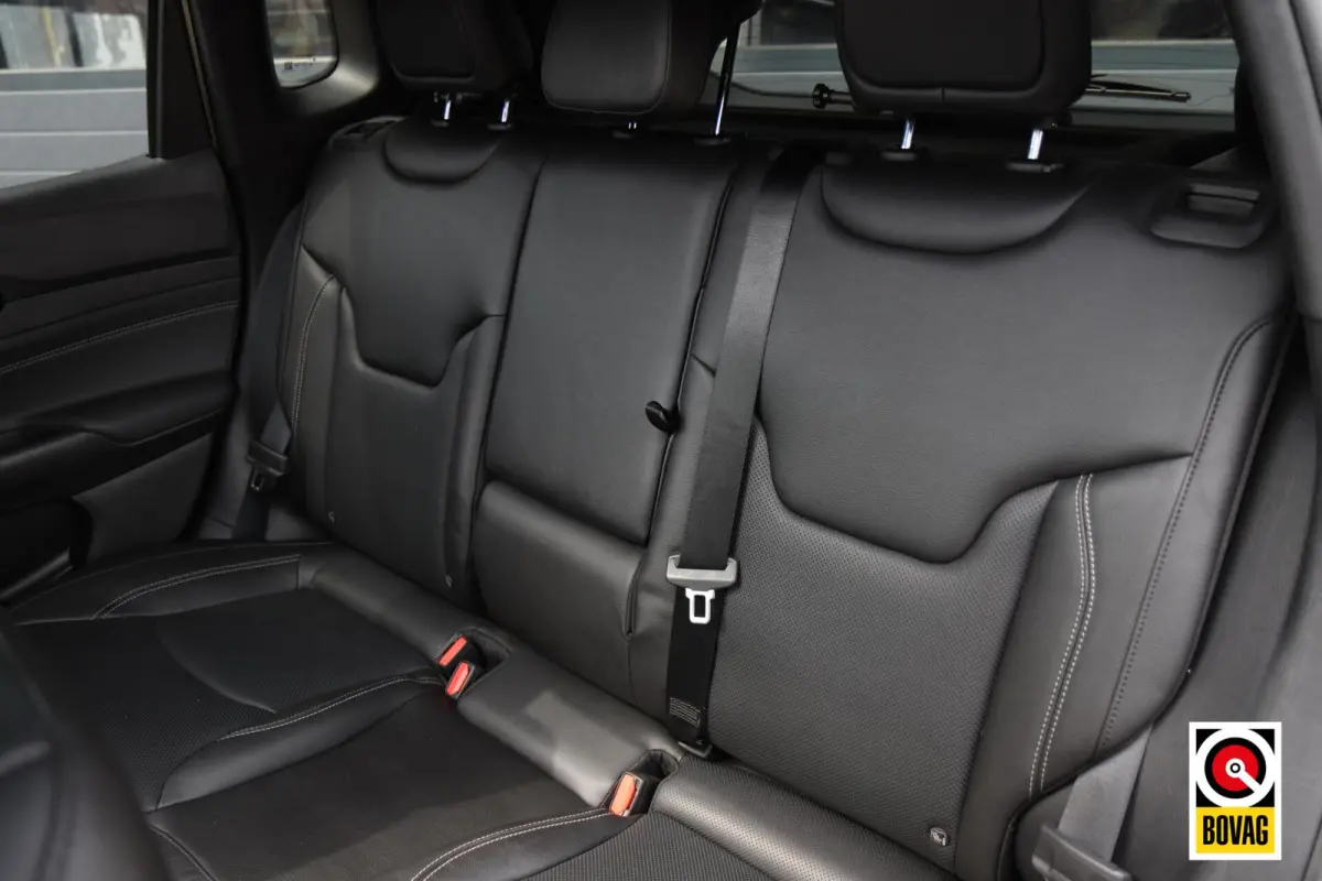 4xe 240 Plug-in Hybrid S |PANODAK|360 CAMERA|KEYLESS|MEMORY|LEDER|CARPLAY|STOEL+STUURVERW!