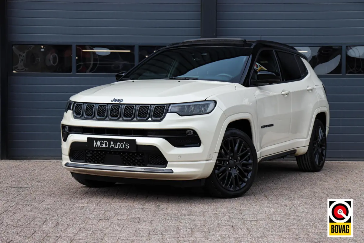 4xe 240 Plug-in Hybrid S |PANODAK|360 CAMERA|KEYLESS|MEMORY|LEDER|CARPLAY|STOEL+STUURVERW!
