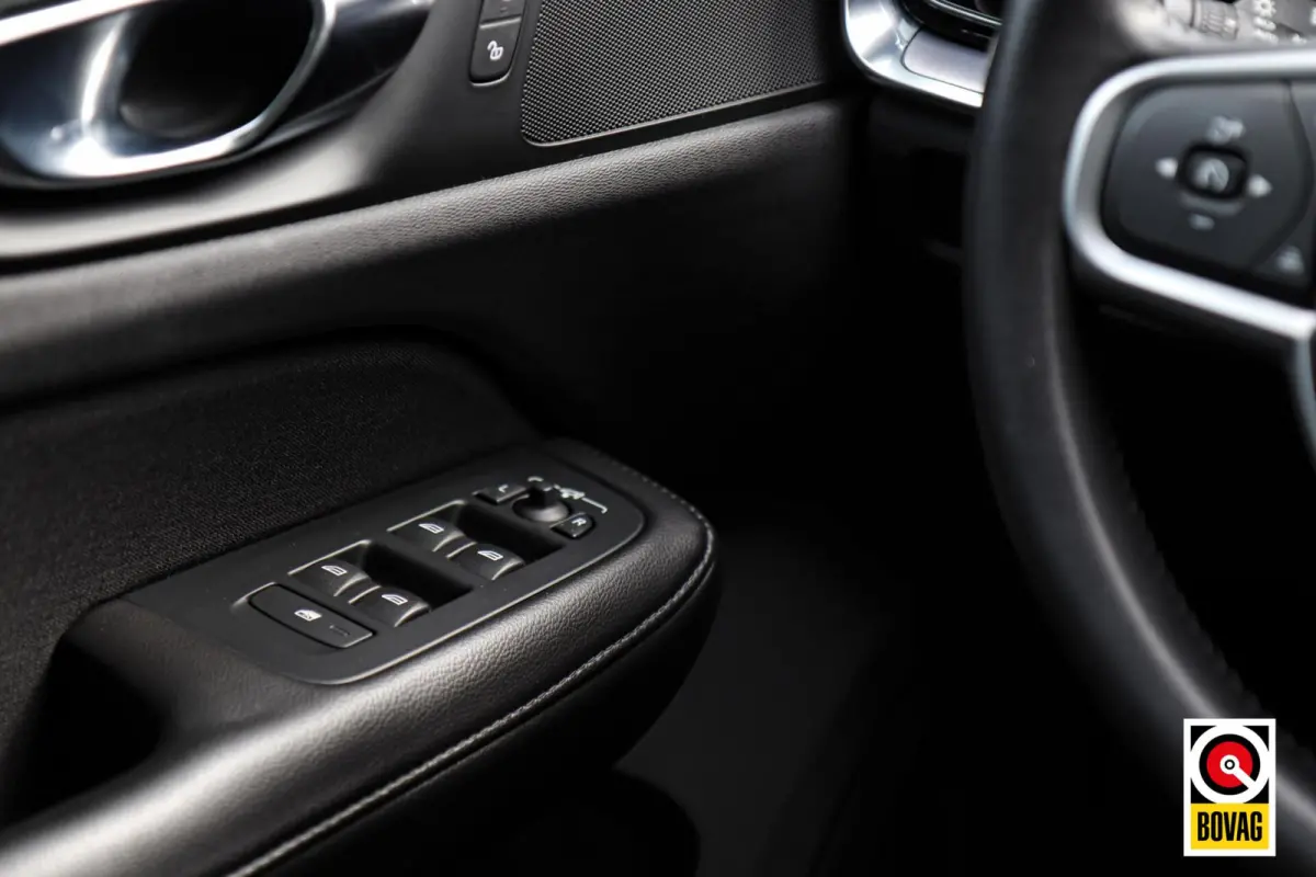 2.0 T6 Recharge AWD |LED|CARPLAY|CAMERA|DODE-HOEK|ELEK. KLEP|ACC