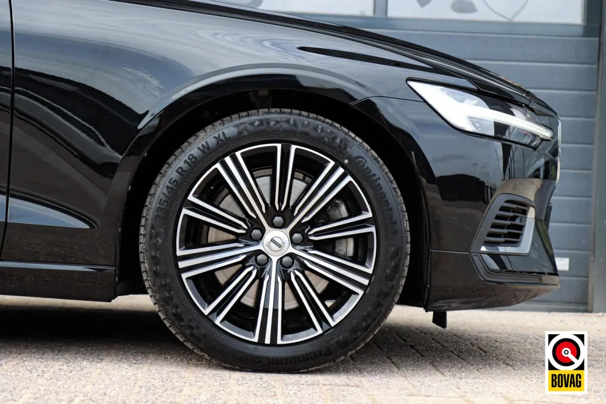 2.0 T6 Recharge AWD |LED|CARPLAY|CAMERA|DODE-HOEK|ELEK. KLEP|ACC