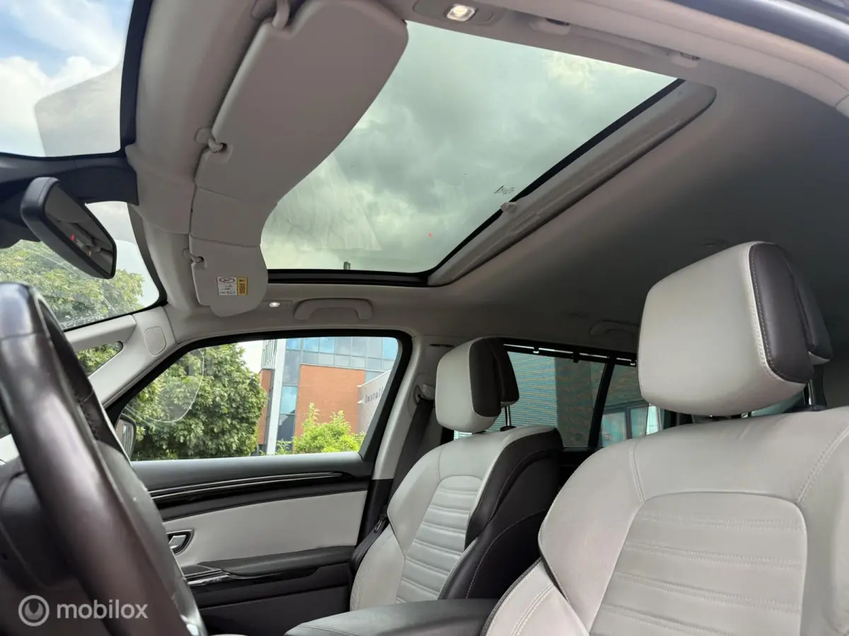 1.8 TCe Elysée 7p. Panodak Navi Carplay Leer Camera Stoelv