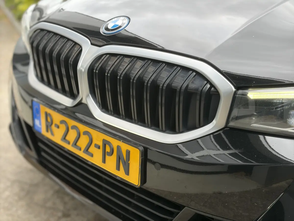 330e Executive 293pk | Nieuw Model | Virtual Cockpit | Apple Carplay/Android Auto | Dab | Elektrisch bedienbare achterklep | LED koplampen | Sportstoelen | Trekhaak elektrisch bedienbaar | Z