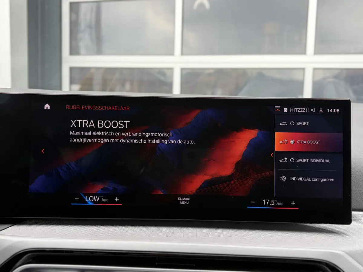 330e Executive 293pk | Nieuw Model | Virtual Cockpit | Apple Carplay/Android Auto | Dab | Elektrisch bedienbare achterklep | LED koplampen | Sportstoelen | Trekhaak elektrisch bedienbaar | Z