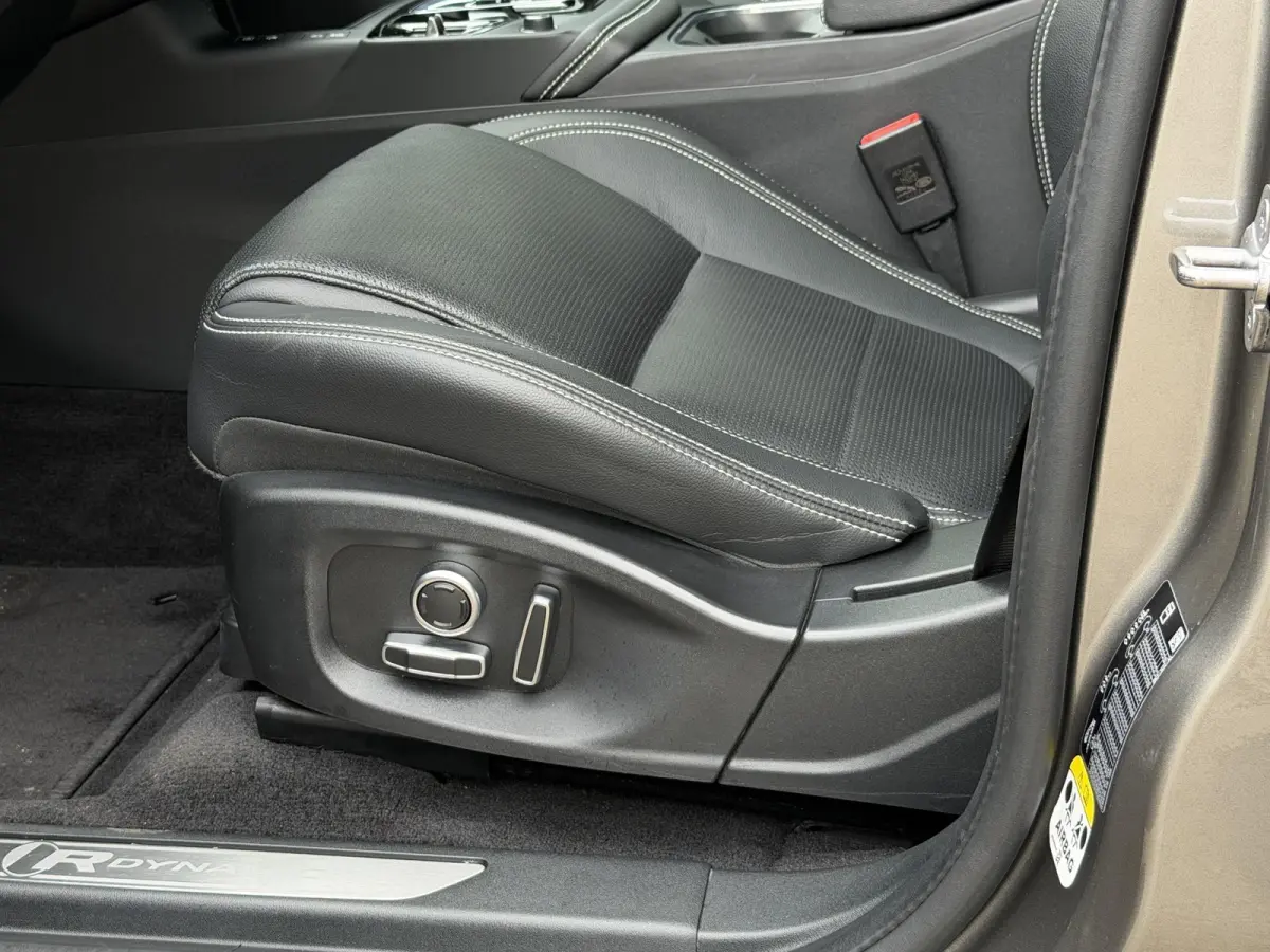 1.5 P300e AWD R-Dynamic HSE | Leder/Carplay/3D-Camera/Memory/Meridian