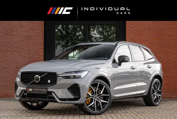 2.0 T8 AWD Polestar Engineered HEICO B&W Pano