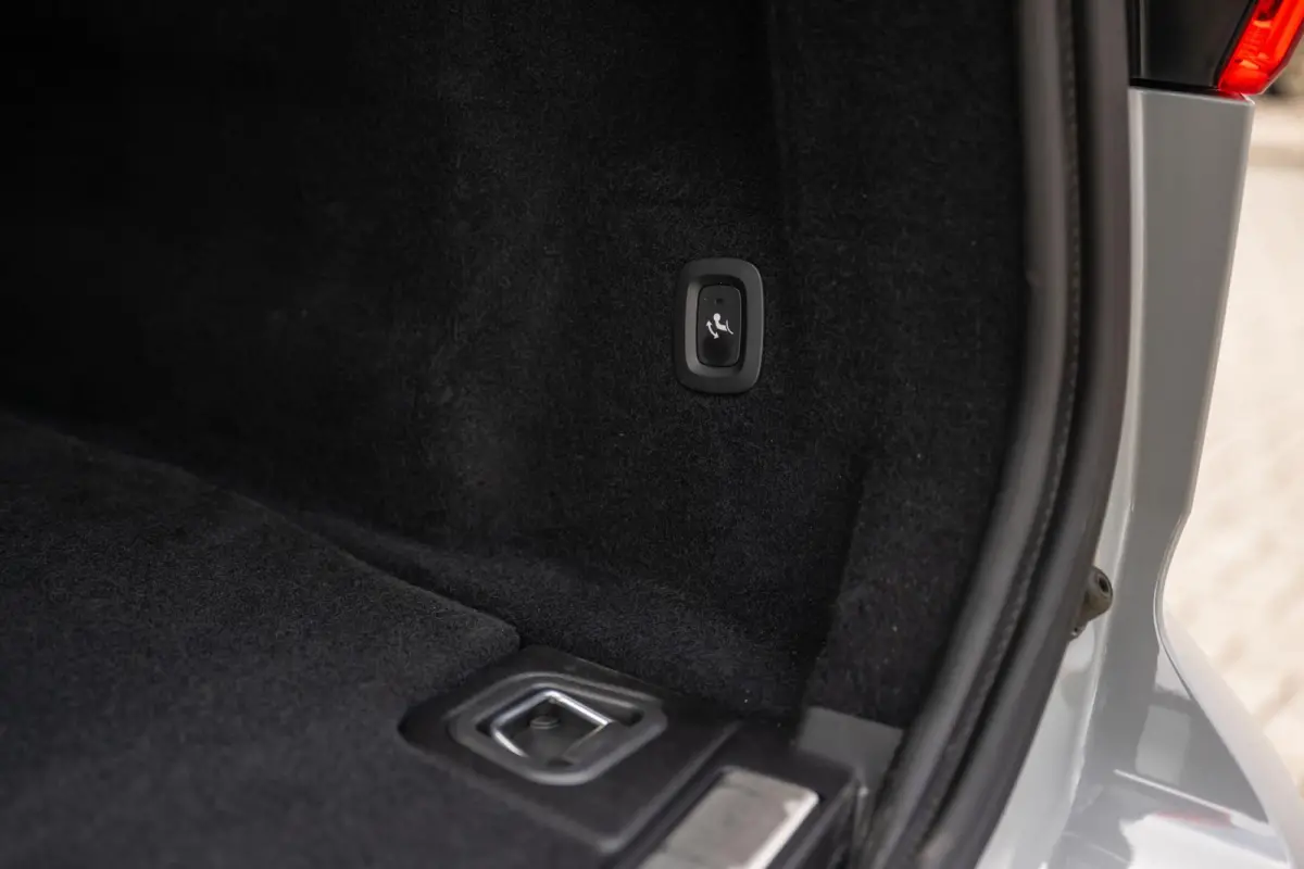 2.0 T8 AWD Polestar Engineered HEICO B&W Pano