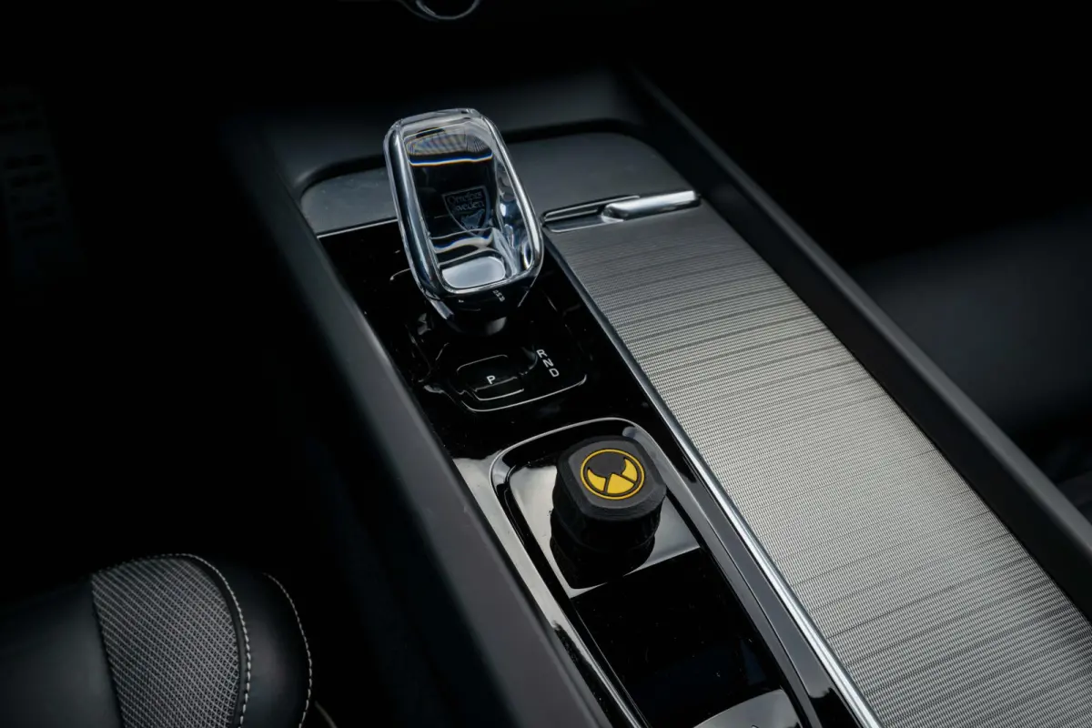 2.0 T8 AWD Polestar Engineered HEICO B&W Pano