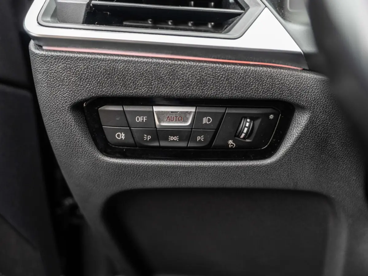 330e xDrive M Sport Head up|Pano|98% SOH