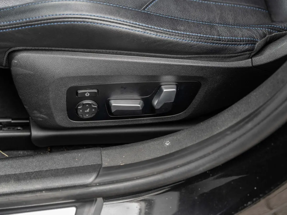 330e xDrive M Sport Head up|Pano|98% SOH