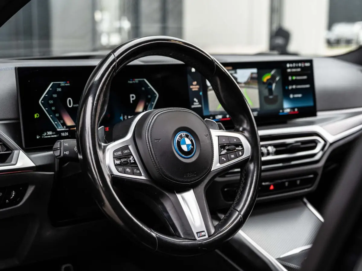 330e xDrive M Sport Head up|Pano|98% SOH