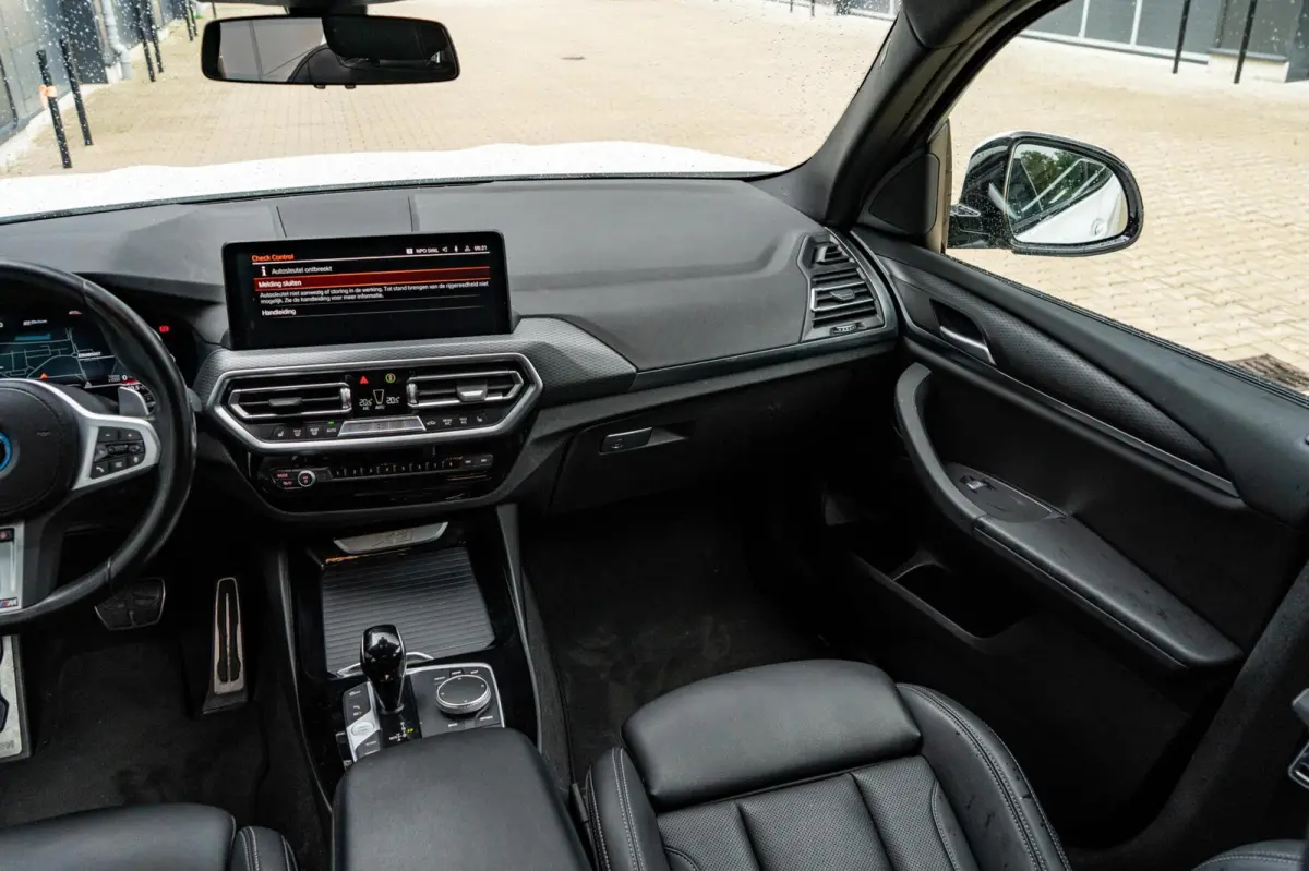 xDrive30e High Executive M-Sport *Nw Model* Stuurverw*