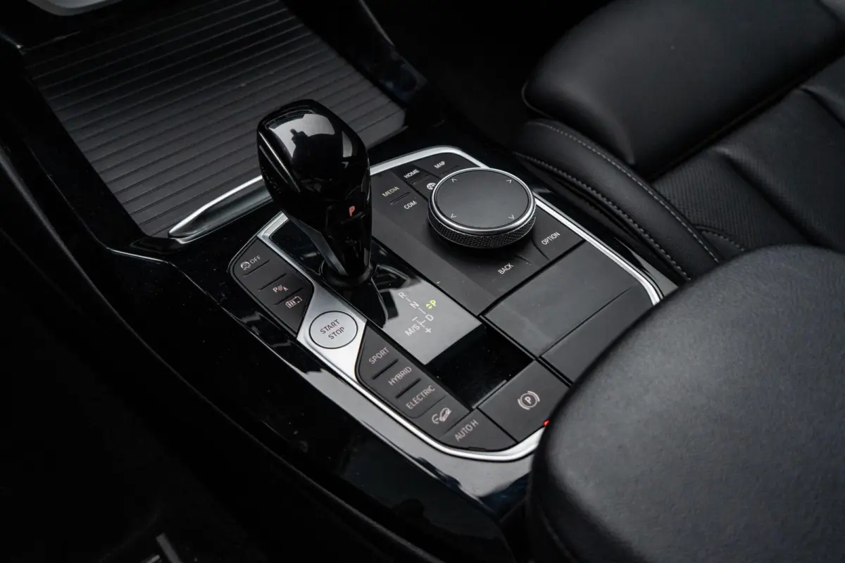 xDrive30e High Executive M-Sport *Nw Model* Stuurverw*