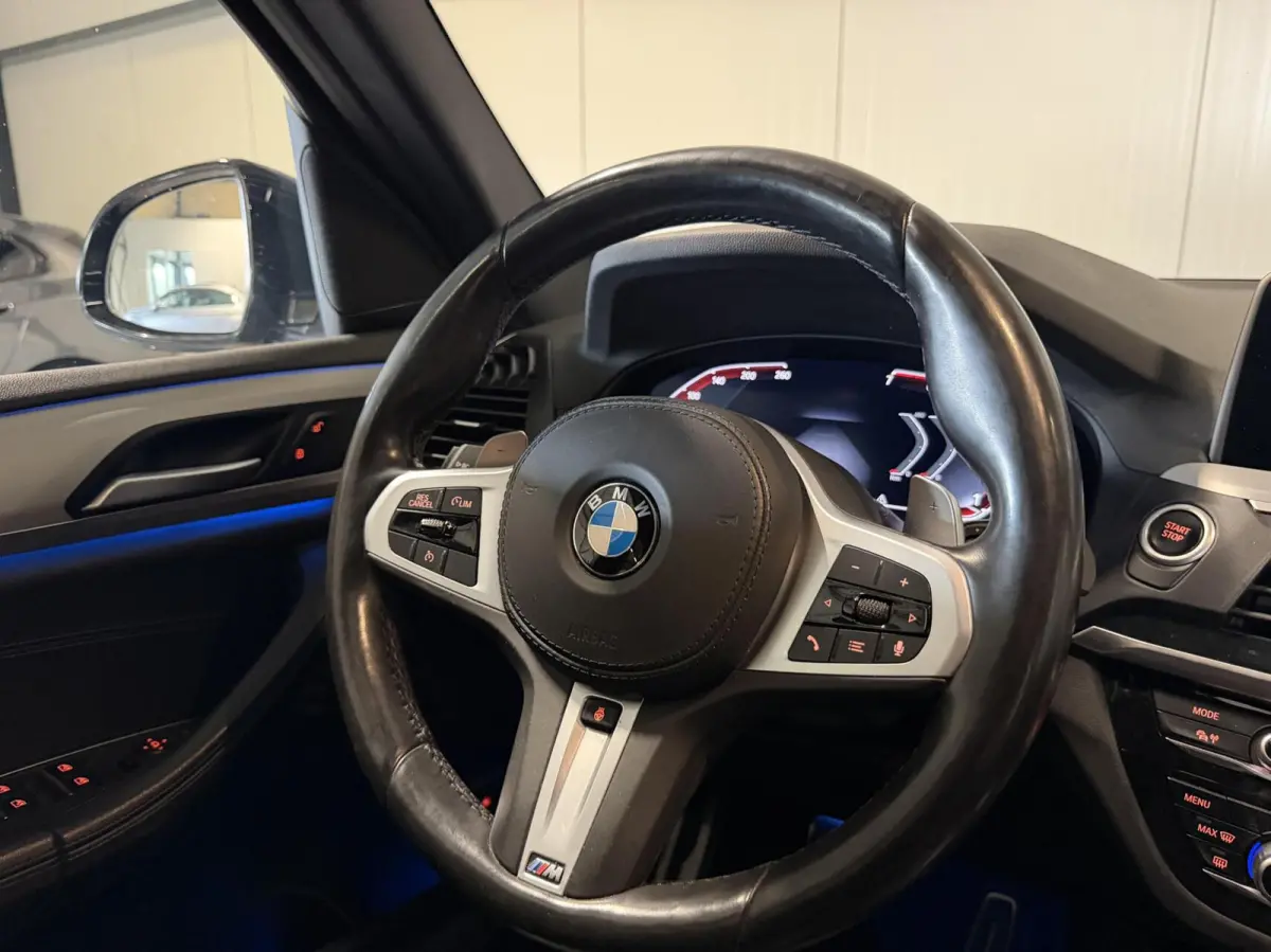 xDrive30e High Executive M-sport Pano Trekhaak Camera